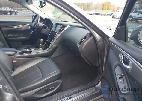 2016 Infiniti Q50 2.0T Premium z USA, uszkodzony, nr VIN JN1CV7AR6GM250515